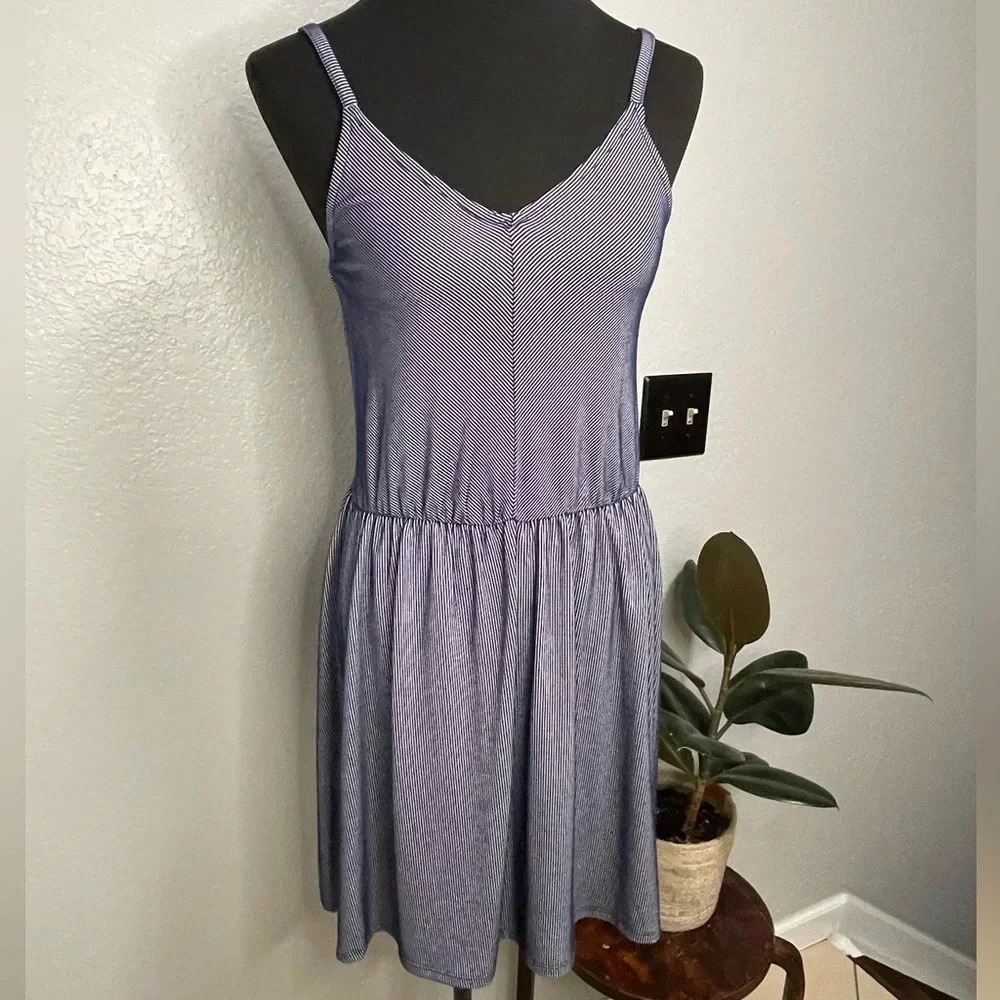 Universal Thread Adjustable Spaghetti Strap Summer Dress Medium